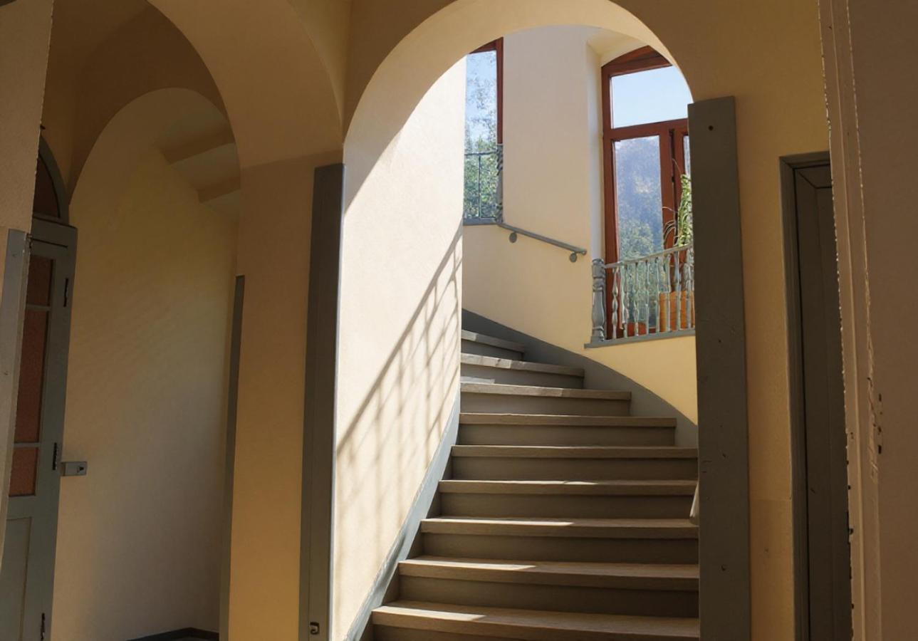 Сasa de vacaciones Historische Altbauwohnungen Im Zentrum Von - Apolonialiving *